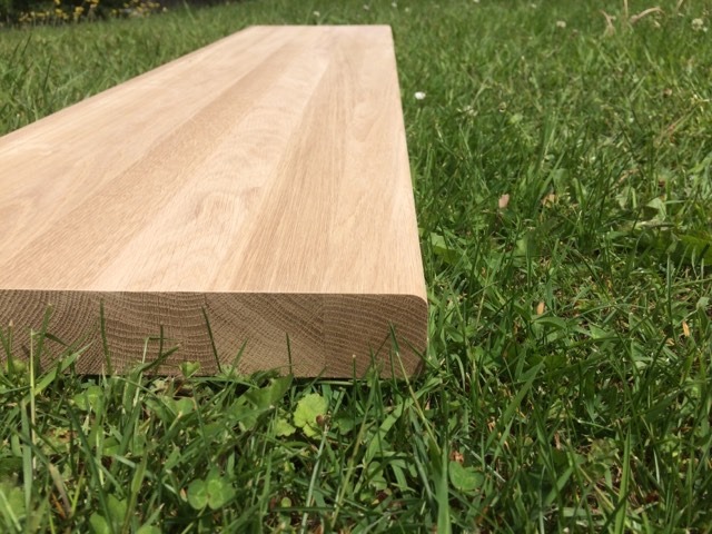 Dubová stupnica priebežná 1100x300x40 mm